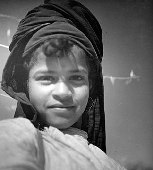 Denise Bellon, Portrait d'enfant, BÃ©ni Mellal, circa 1930